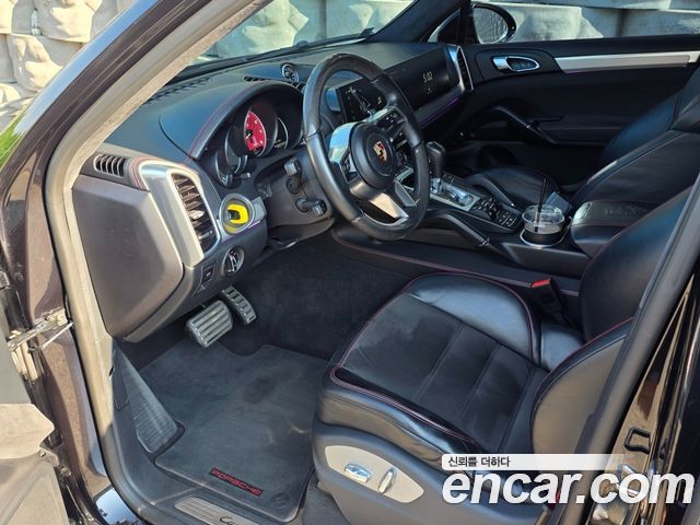 Porsche Cayenne 3.6 GTS 958 2016 — фото 15