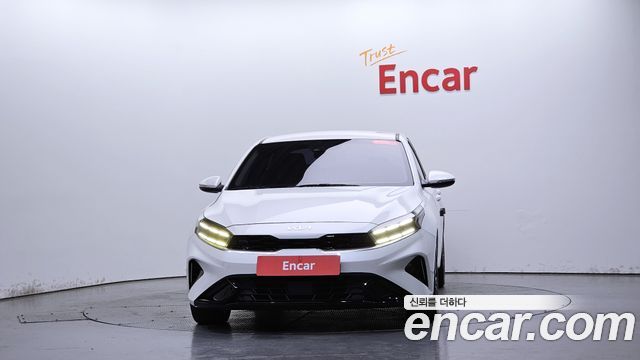 Kia K3 (II) 1.6 Prestige 2023 — фото 3