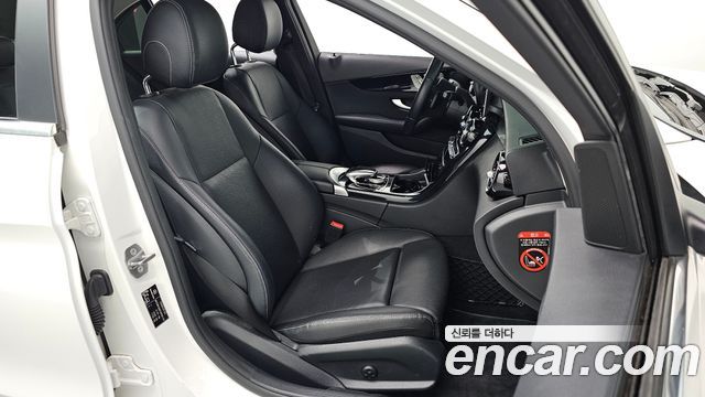 Mercedes-Benz C-Class (W205) C200 2019 — фото 26