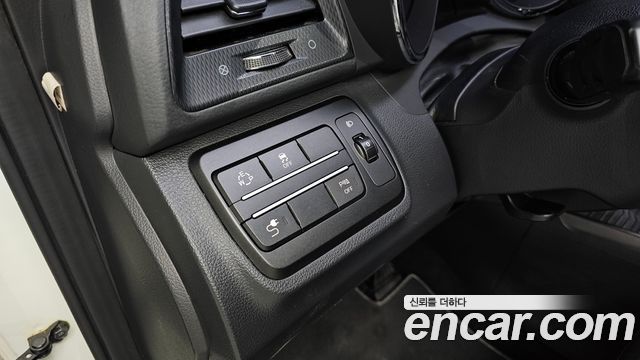 KG Mobility (SsangYong) Tivoli Air 1.6 RX 2WD 2017 — фото 17
