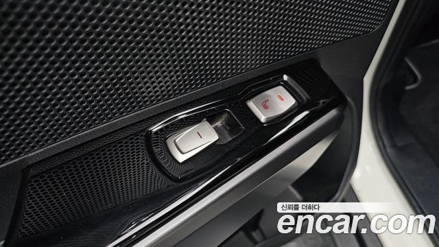 KG Mobility (SsangYong) Tivoli Air 1.6 RX 2WD 2017 — фото 18