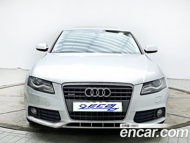 Audi A4 2.0 TFSI Quattro Dynamic B8