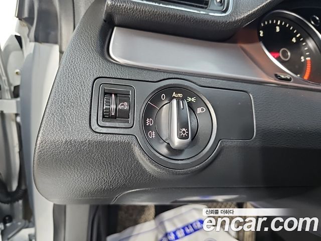 Volkswagen CC 2.0 TDI BlueMotion 2013 — фото 22
