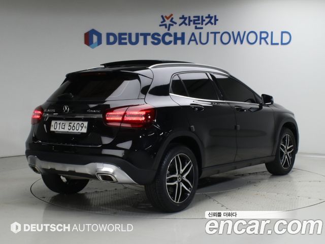 Mercedes-Benz GLA-Class (X156) GLA220 Premium 2019 — фото 2