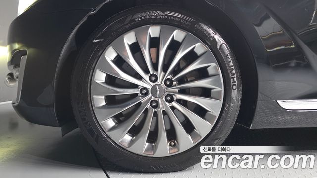 Genesis EQ900 3.8 GDI AWD Prestige 2017 — фото 5