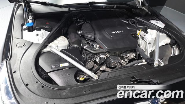 Genesis EQ900 3.8 GDI AWD Prestige 2017 — фото 6