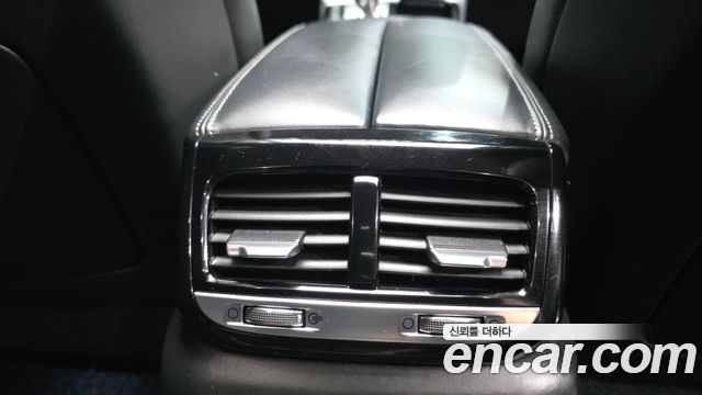 Genesis EQ900 3.8 GDI AWD Prestige 2017 — фото 32