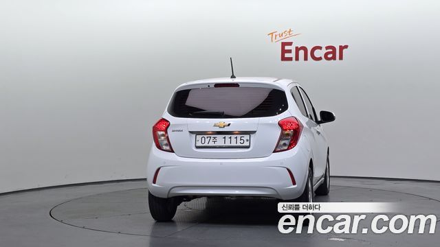 Chevrolet Spark LT 2019 — фото 4