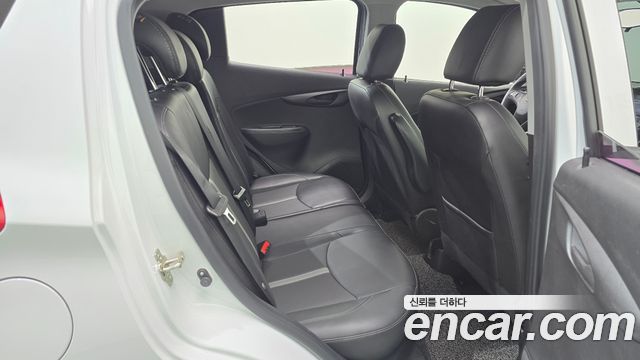Chevrolet Spark LT 2019 — фото 11