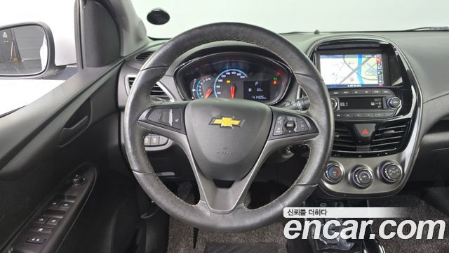 Chevrolet Spark LT 2019 — фото 15