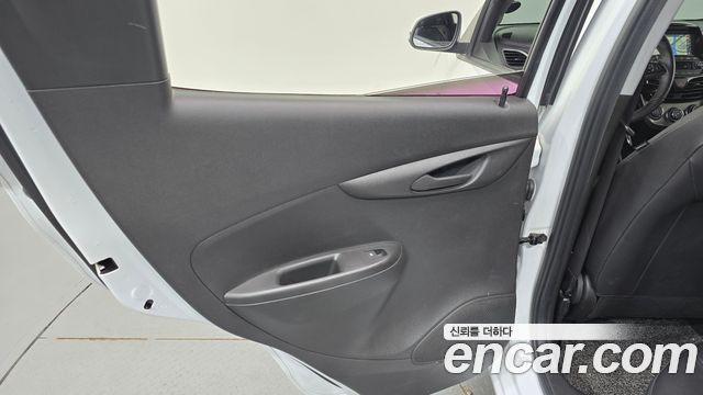 Chevrolet Spark LT 2019 — фото 25