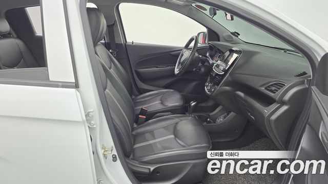 Chevrolet Spark LT 2019 — фото 26