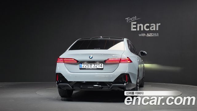 BMW 5 Series (G60) 520i M Sport 2025 — фото 4