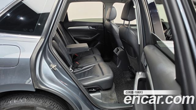 Audi Q5 35 TDI Quattro 8R 2015 — фото 12