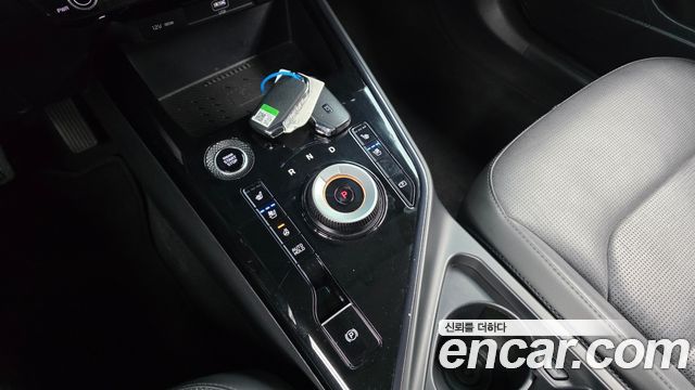 Kia Niro Prestige 2024 — фото 9
