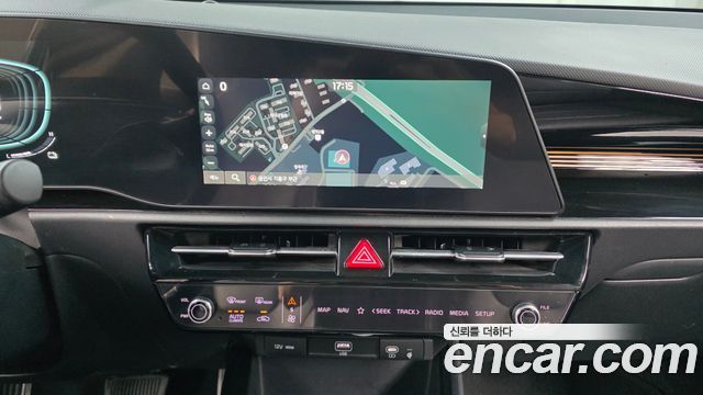 Kia Niro Prestige 2024 — фото 14