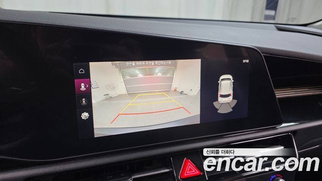 Kia Niro Prestige 2024 — фото 15