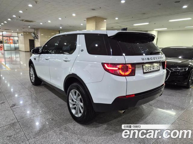 Land Rover Discovery Sport 2.0 TD4 SE (150PS) 2017 — фото 3