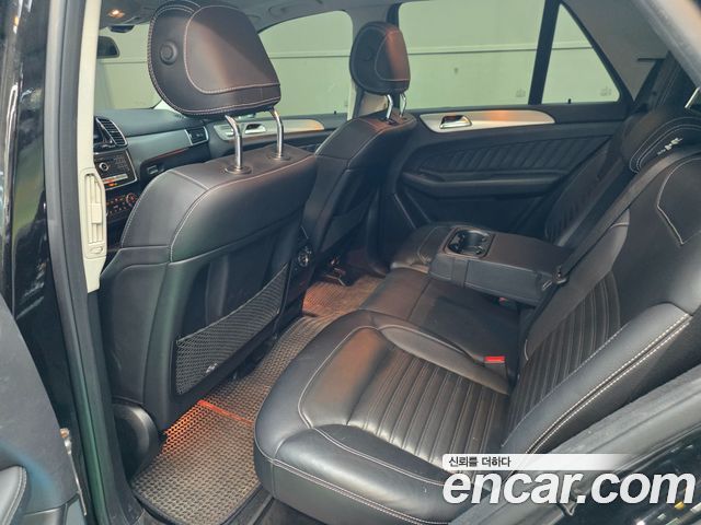 Mercedes-Benz GLE-Class (W166) GLE350 d 4MATIC Premium 2018 — фото 15