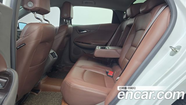 Chevrolet Malibu 1.5 Turbo LT 2017 — фото 12
