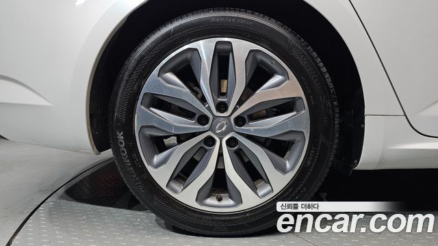 Renault Korea SM6 2.0 LPe LE (Disabled) 2016 — фото 5
