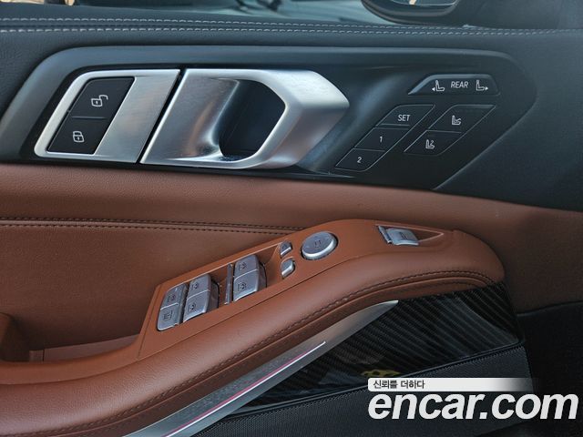 BMW X7 (G07) xDrive 40d M Sport 7 STR 2025 — фото 6
