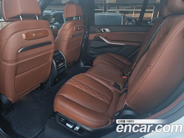 BMW X7 (G07) xDrive 40d M Sport 7 STR 2025 — фото 18