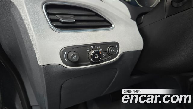 Chevrolet Bolt EV EV Premier 2021 — фото 19
