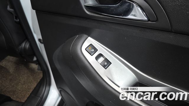 Chevrolet Orlando LPG LTZ Premium 2015 — фото 19