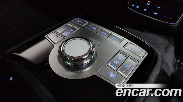 Genesis G80 (RG3) Gasoline 3.5 Turbo AWD 2026 — фото 19