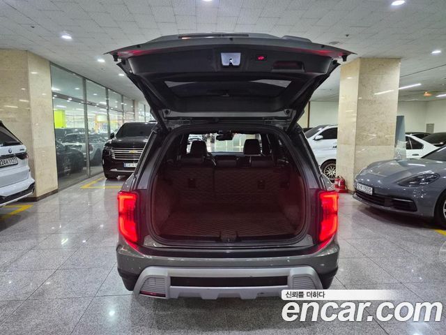 KG Mobility (SsangYong) Torres Gasoline 1.5 4WD T7 2023 — фото 5