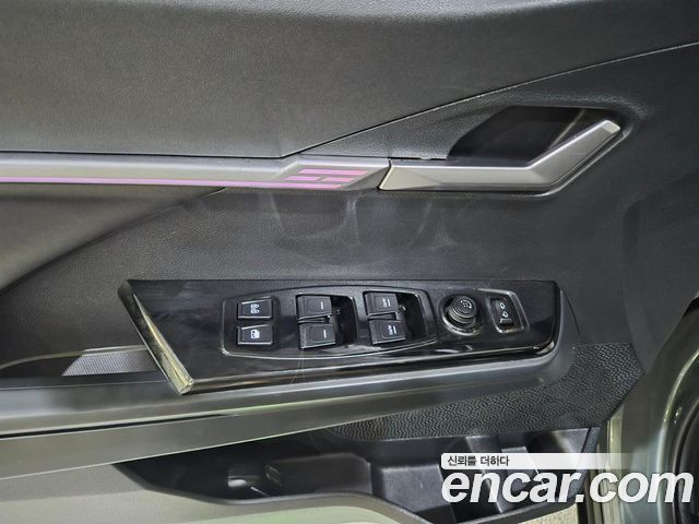 KG Mobility (SsangYong) Torres Gasoline 1.5 4WD T7 2023 — фото 19