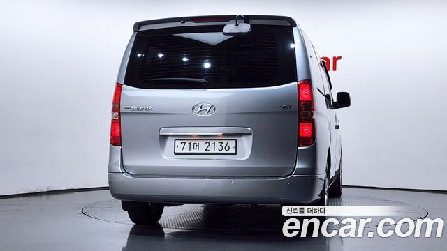 Hyundai Grand Starex Wagon 11-Seater Modern 2019 — фото 4