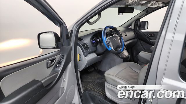Hyundai Grand Starex Wagon 11-Seater Modern 2019 — фото 10
