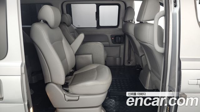 Hyundai Grand Starex Wagon 11-Seater Modern 2019 — фото 11