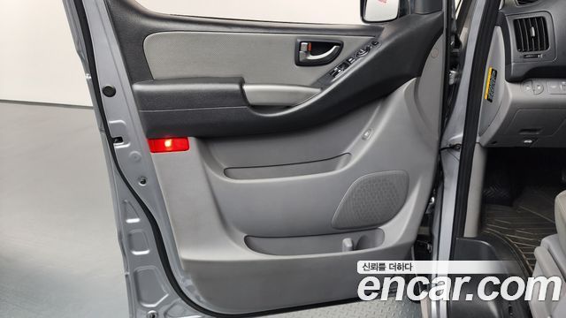 Hyundai Grand Starex Wagon 11-Seater Modern 2019 — фото 25