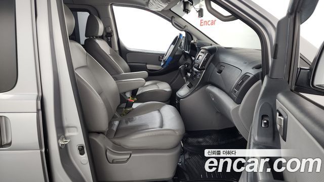 Hyundai Grand Starex Wagon 11-Seater Modern 2019 — фото 26