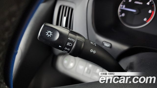 Hyundai Grand Starex Wagon 11-Seater Modern 2019 — фото 29