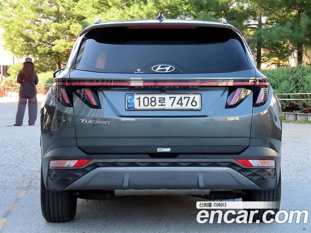 Hyundai Tucson (NX4) Gasoline 1.6 Turbo 2WD Inspiration 2021 — фото 4