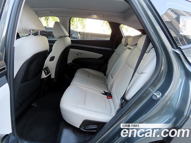 Hyundai Tucson (NX4) Gasoline 1.6 Turbo 2WD Inspiration 2021 — фото 6