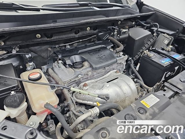 Toyota RAV4 2.5 2WD 4th 2016 — фото 5