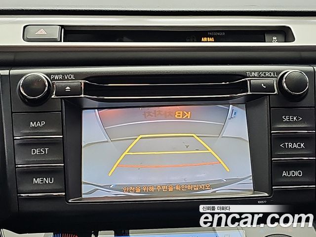 Toyota RAV4 2.5 2WD 4th 2016 — фото 19