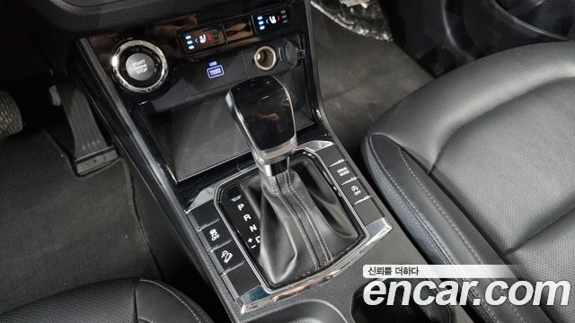 KG Mobility (SsangYong) Beautiful Korando Gasoline 1.5 2WD C5 Plus 2020 — фото 9