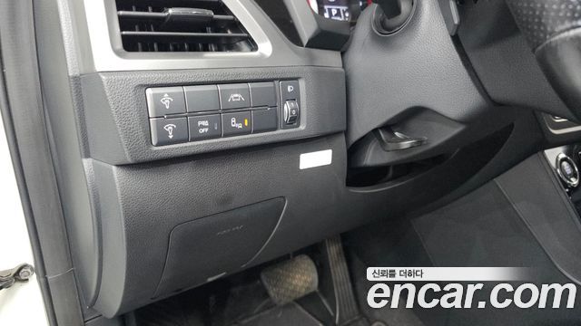 KG Mobility (SsangYong) Beautiful Korando Gasoline 1.5 2WD C5 Plus 2020 — фото 28