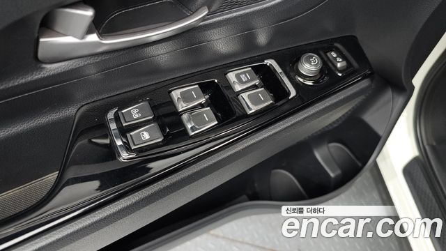 KG Mobility (SsangYong) Beautiful Korando Gasoline 1.5 2WD C5 Plus 2020 — фото 30
