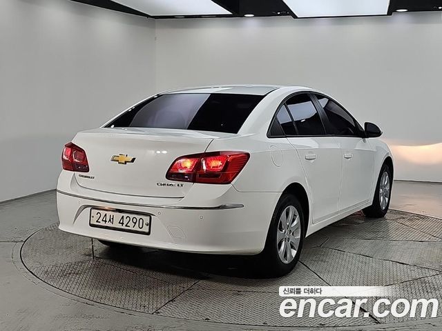 Chevrolet Amazing New Cruze 1.8 LT Deluxe 2016 — фото 4