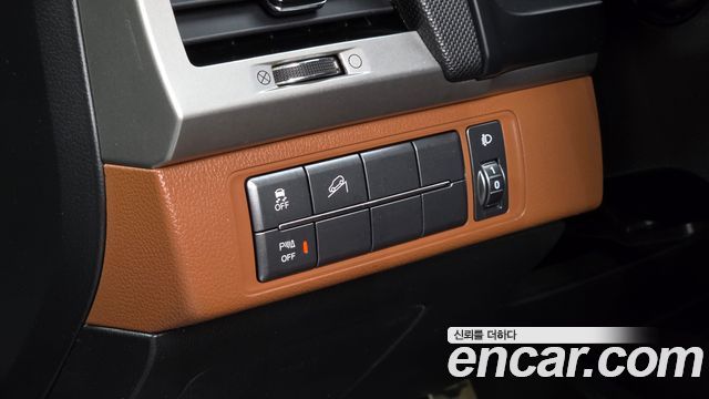 KG Mobility (SsangYong) Rexton Sports Diesel 2.2 4WD Noblesse 2019 — фото 15