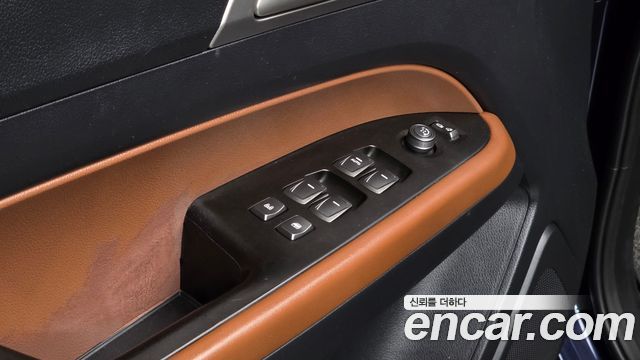 KG Mobility (SsangYong) Rexton Sports Diesel 2.2 4WD Noblesse 2019 — фото 16