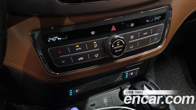 KG Mobility (SsangYong) Rexton Sports Diesel 2.2 4WD Noblesse 2019 — фото 18