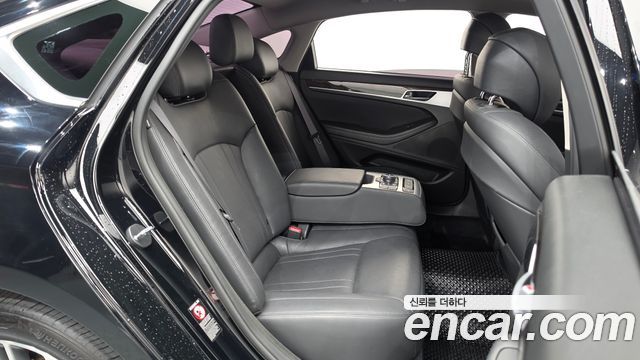 Genesis G80 3.3 GDI Luxury 2017 — фото 11
